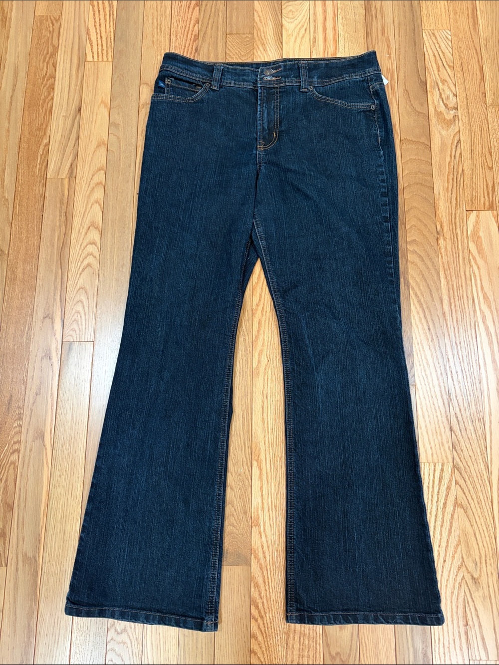 Bandolinoblu Women’s Dark Blue Bootcut Jeans- Size 12 NWOT